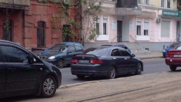 Обнародовано видео вооруженного нападения на корреспондентов в Одессе