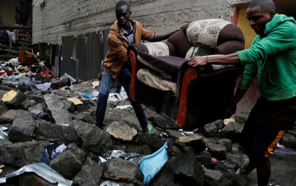 Под завалами рухнувшего дома в Кении спустя шесть дней найдена живая женщина