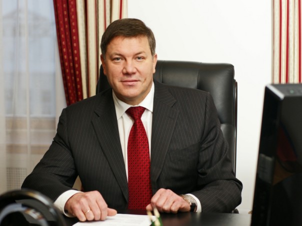 Тема ЖКХ позволила Ивану Белозерцеву сделать рывок в рейтинге губернаторов