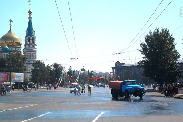 В Омске начался «большой» дорожный ремонт
