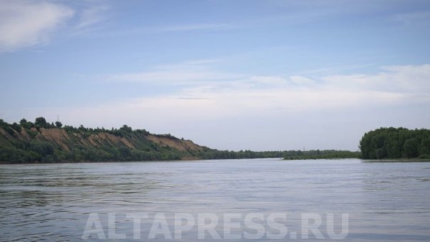 Уровень воды в Оби у Барнаула приблизился к критической отметке