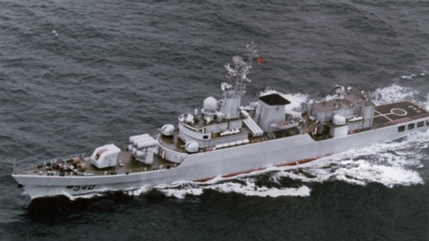 ВМС Индонезии обстреляли китайское рыболовное судно