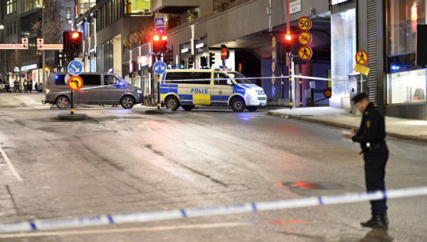 В шведском Мальме неизвестный устроил стрельбу в коммерческом центре