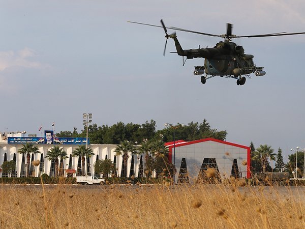 Минобороны РФ опровергло слухи о сбитом в Сирии русском вертолете