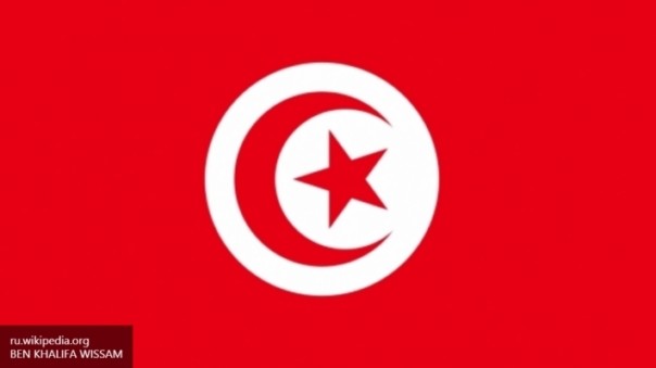 Парламент Туниса вынес вотум недоверия премьеру