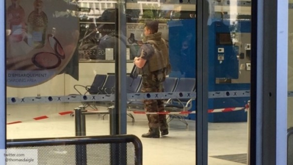 В аэропорту Ниццы прошла эвакуация
