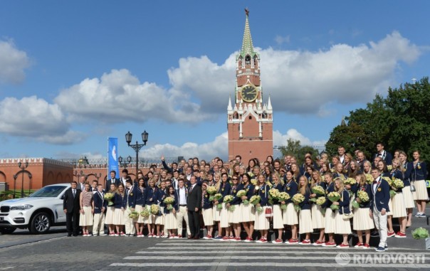Русским призерам ОИ-2016 в Рио подарят белые БМВ