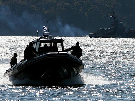 Черноморский флот России проведет учения по борьбе с подводными диверсантами