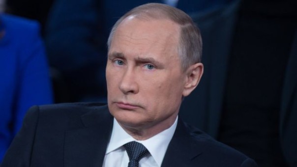 Все большее количество россиян перестает симпатизировать Путину