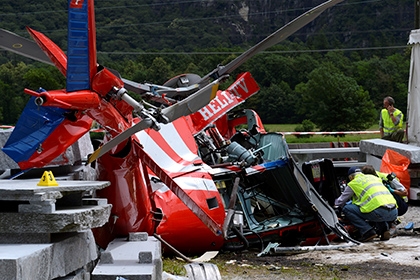 Вертолет ВВС Швейцарии разбился у перевала Сен-Готард