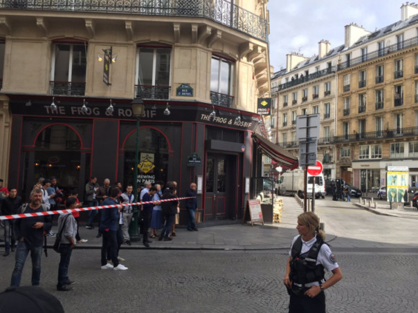 В центре Парижа закончилась полицейская спецоперация, угроза теракта оказалась ошибочной