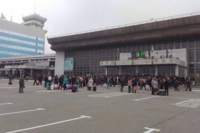 Аэропорт в Хабаровске эвакуировали из-за угрозы взрыва