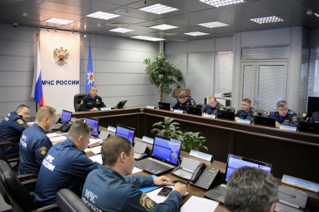 Руководитель МЧС отчитался о завершении аварийно-спасательных работ в Приморье