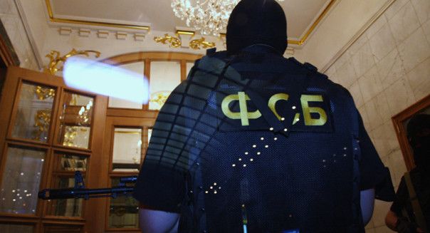 ФСБ РФ задержало украинского журналиста по обвинению в шпионаже Sputnik  Андрей Стенин