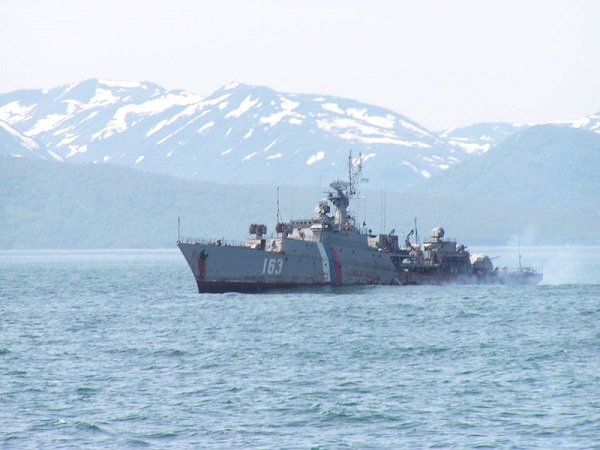 В Приморье задержали северокорейское промысловое судно