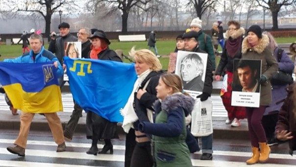 Двое активистов задержаны в Петербурге на Марше против ненависти