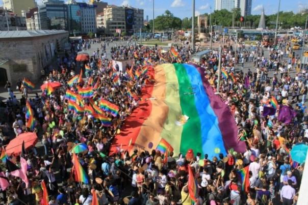 В Пензе, Саранске и Нижнем Новгороде планируют устроить гей-парады