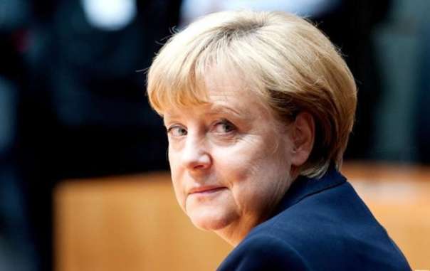 Опрос: Меркель в качестве следующего канцлера хотят видеть 55% граждан Германии