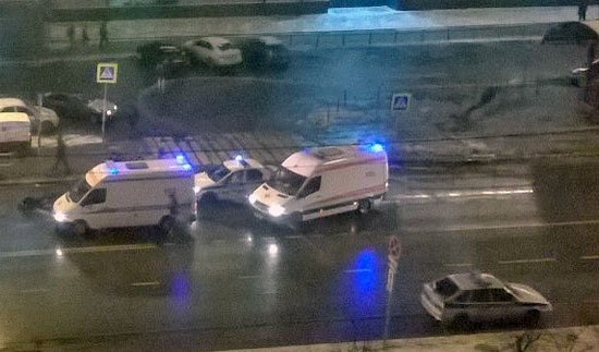 В российской столице под колесами снегоуборочной машины погибла женщина
