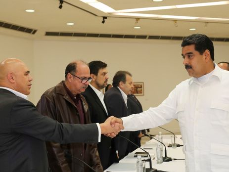 Президент Венесуэлы призвал оппозицию к разговору