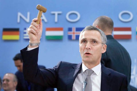 Столтенберг порекомендовал Российской Федерации спокойнее относиться к расширению НАТО