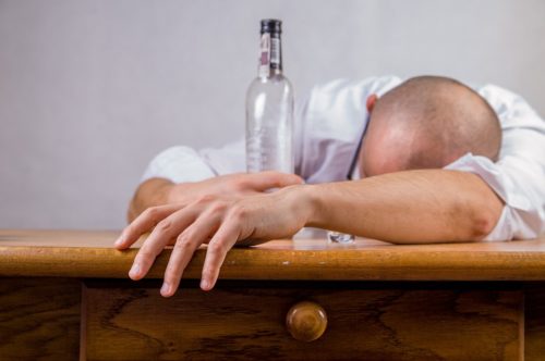 Постоянный стресс может привести к алкоголизму — ученые