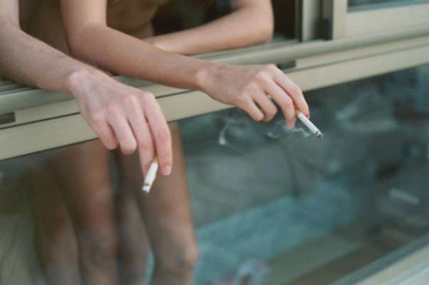 Новосибирец через Верховный суд запретил соседу курить на балконе