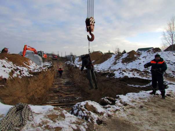 Обнародованы детали погибели рабочего, которого засыпало в колодце в Мурмино