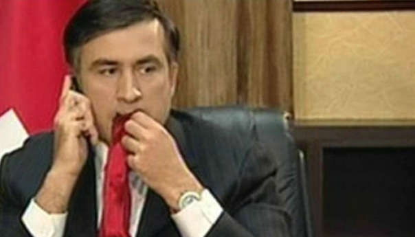 Саакашвили угрожает депортация в Грузию