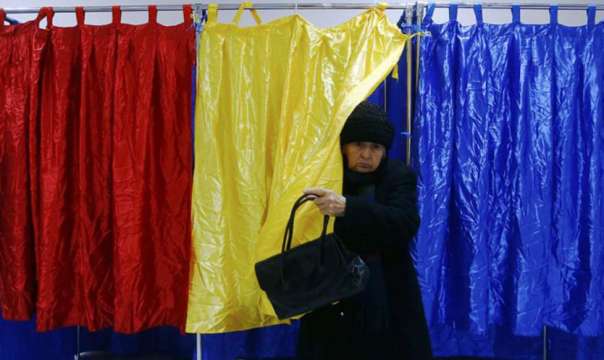 Сегодня в Румынии проходят парламентские выборы