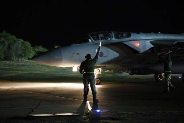 ВВС Великобритании планируют атаки на позиции ИГ в Ракке