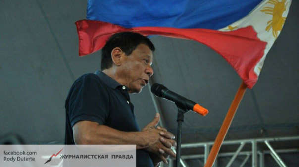 Президент Филиппин пригрозил ввести военное положение