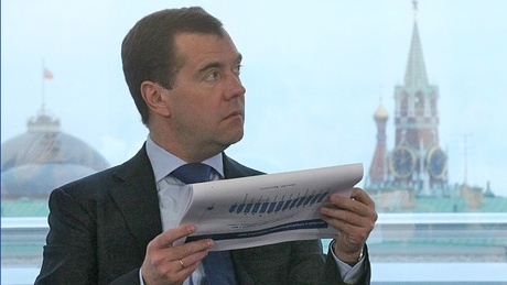Антироссийские санкции совсем скоро отменены не будут — Медведев