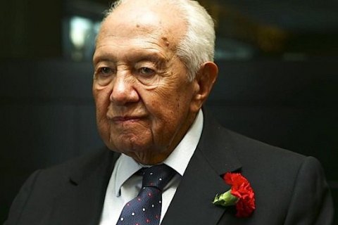 Скончался прошлый президент Португалии Мариу Суариш