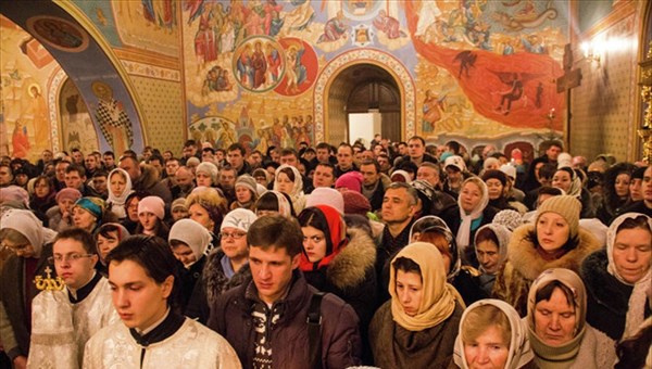 Православные празднуют Рождество Христово. Митрополит Онуфрий и Барак Обама поздравили верующих
