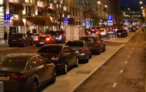 «Парковки Москвы» помогут отыскать автомобиль на стоянке