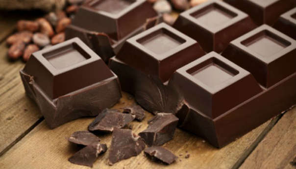 От бессонницы несомненно поможет темный шоколад — Ученые
