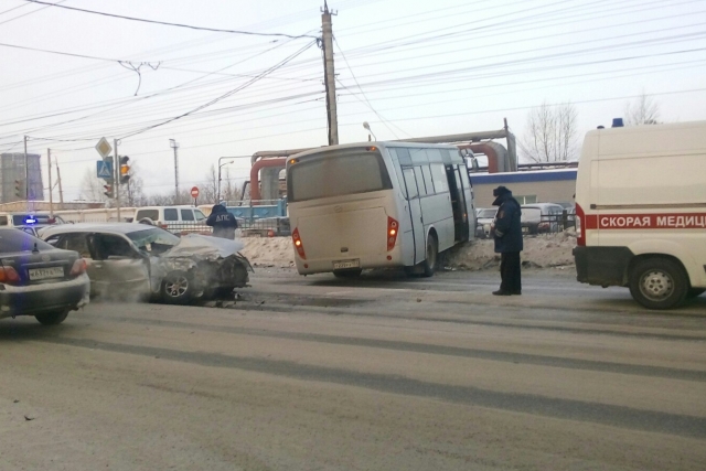 Последствия трагедии с пассажирским автобусом в Челябинской области попали на видео