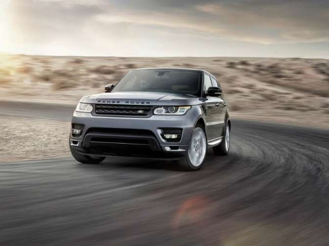 Россиянам посоветовали выгодный Range Rover Sport