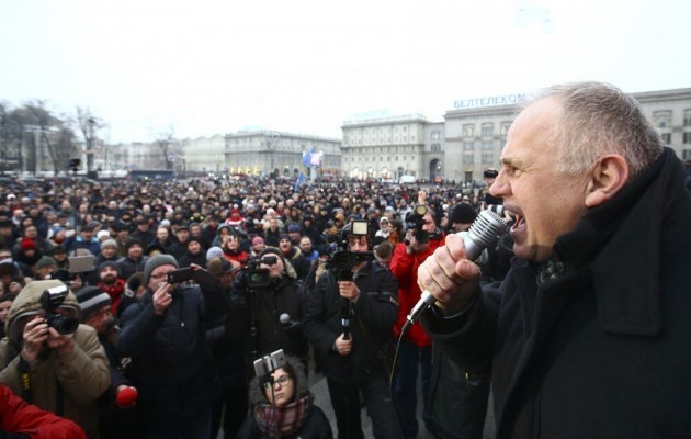 В Минске оппозиция вышла на марш против декрета о тунеядстве
