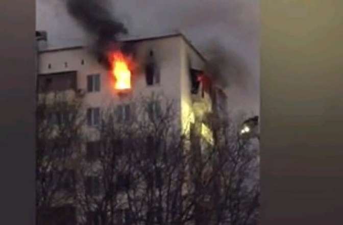 Пожар в высотном многоэтажном здании в Грузинском переулке в столице России локализован
