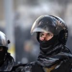 В процессе столкновений пострадал 1 полицейский, 5 человек задержаны
