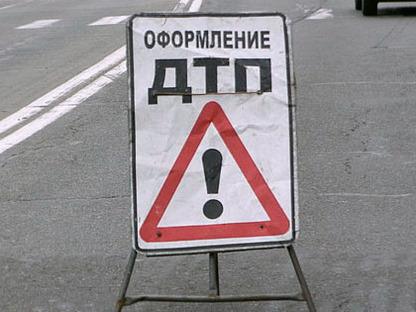 В Севастополе в процессе езды из маршрутки выпала женщина