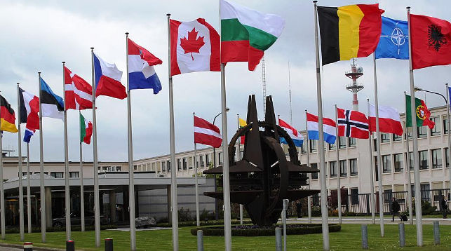 Генеральный секретарь НАТО и президент США встретятся 12 апреля