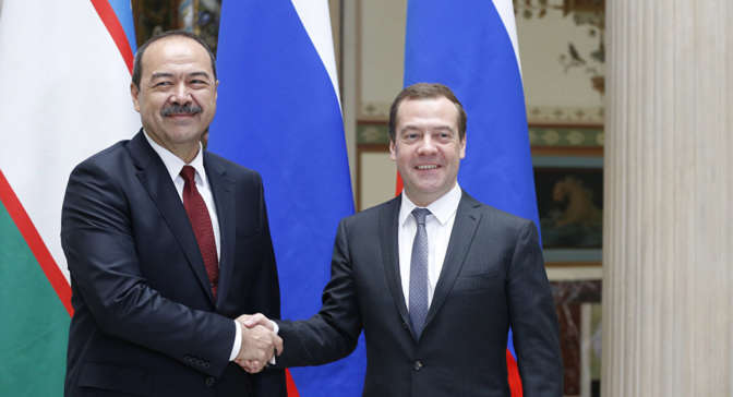 Медведев: РФ заинтересована в динамичном развитии связей с Узбекистаном