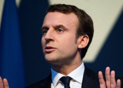 21034910.773836.5718 240x172