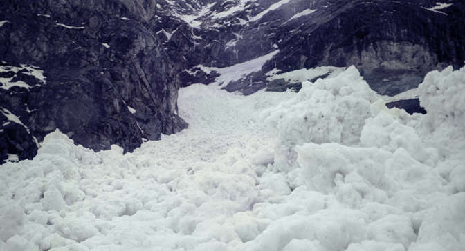 Жители России не пострадали при сходе лавины во Французских Альпах