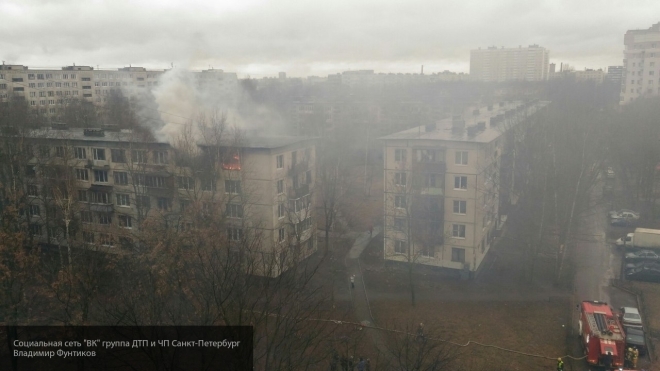 4 человека погибли на пожаре в Петербурге