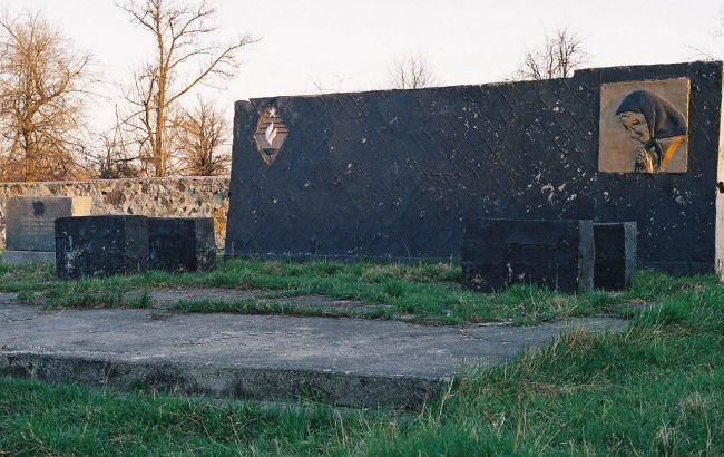 Под Одессой совершено нападение на мемориал жертвам Холокоста