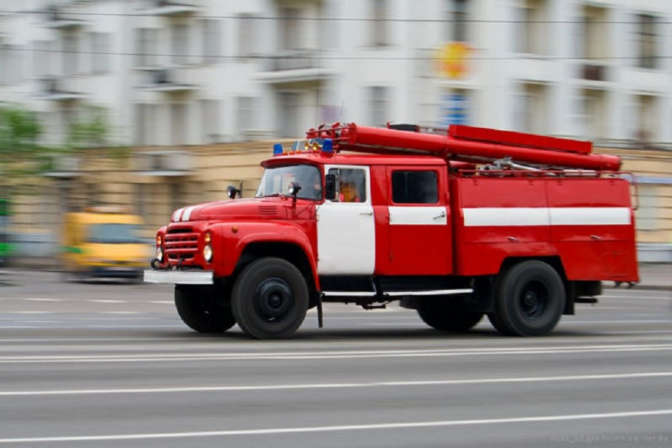 Пенсионерка и инвалид погибли в пожаре на Уралмаше